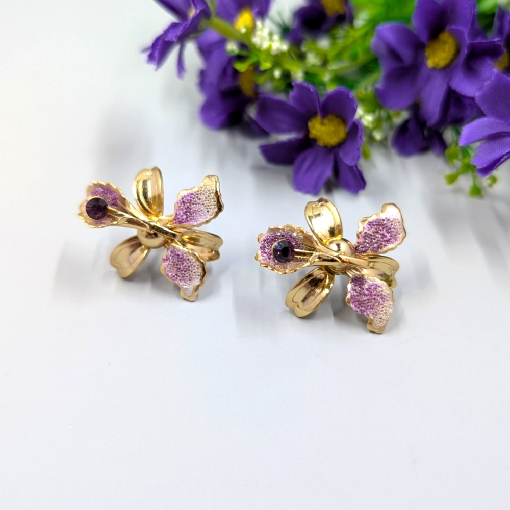 Vintage Sugar Coat Lavender Purple Enamel Orchid Screw Back Earrings